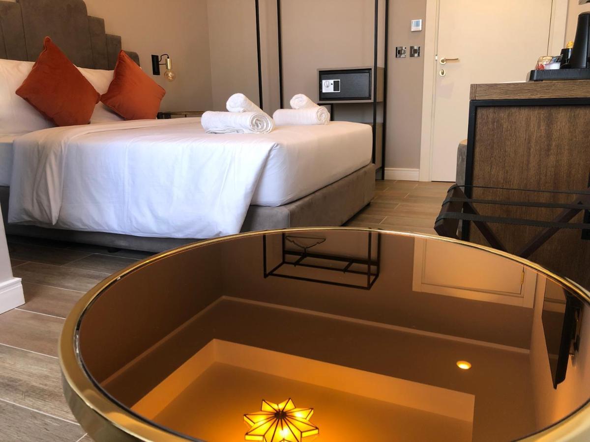 Cinematique Hotel Mosta Ngoại thất bức ảnh