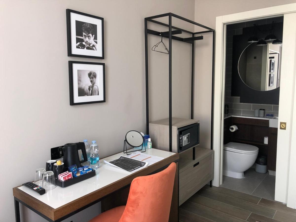 Cinematique Hotel Mosta Ngoại thất bức ảnh