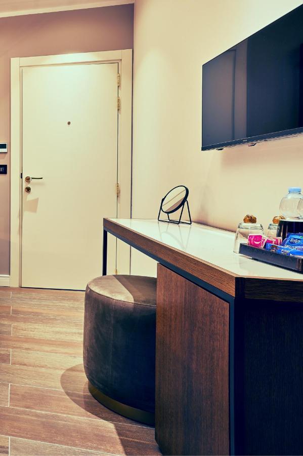Cinematique Hotel Mosta Ngoại thất bức ảnh